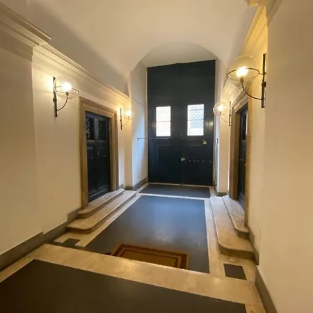 Apartment Relais Cavour 96 *